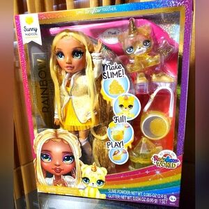 Rainbow High Sunny Madison doll with Slime Kit